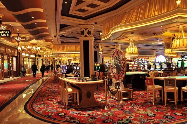 Fullhouse Casino پاکستان ریئل منی گیمز