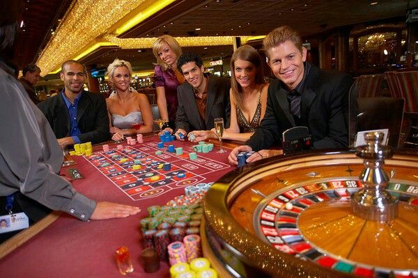Fullhouse Casino پاکستان ریئل منی گیمز